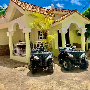 Garcia , Las Terrenas República Dominicana